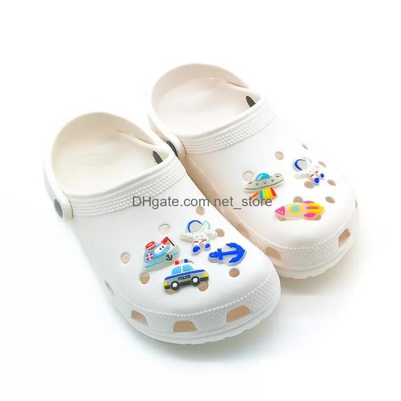 glow in the dark croc charms space alien pattern luminous clog pins shoe charm buckles decorations 2d pvc fluorescent shoe accessories fit child wristband