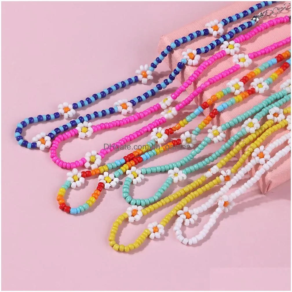 2020 korea lovely daisy flowers colorful beaded charm statement short choker necklace for women vacation jewelry a66
