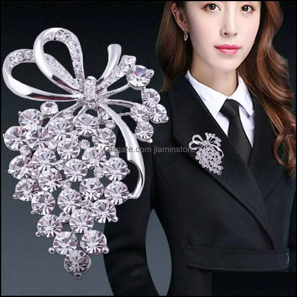 fashion crystal brooch elegant bauhinia brooch lapel pin rhinestone wedding jewelry ladies294b