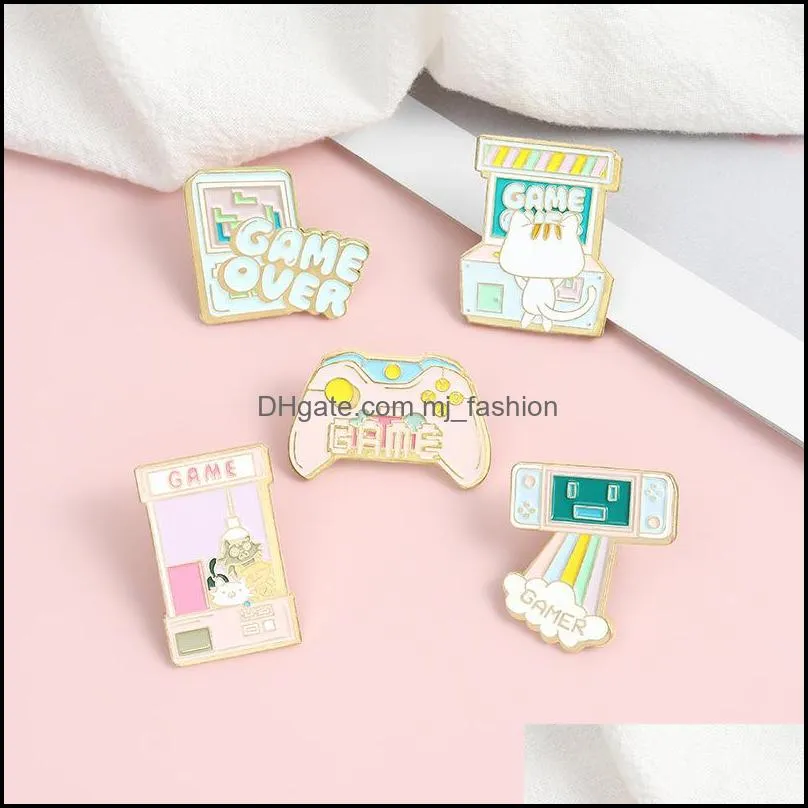 game over enamel brooches pin for women fashion dress coat shirt metal brooch pins badges promotion gift design 20 e3