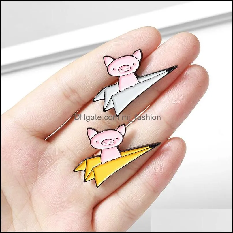 pins brooches paper plane enamel pins custom flying pigs brooch lapel pin shirt bag badge funny cute animal jewelry gift for kids friends