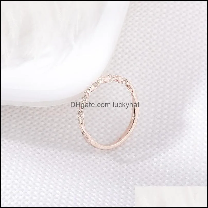 2020 high quality tiny twisted rings for women cubic zircon intertwined starlight couple ring fashion wedding engagement jewelryy