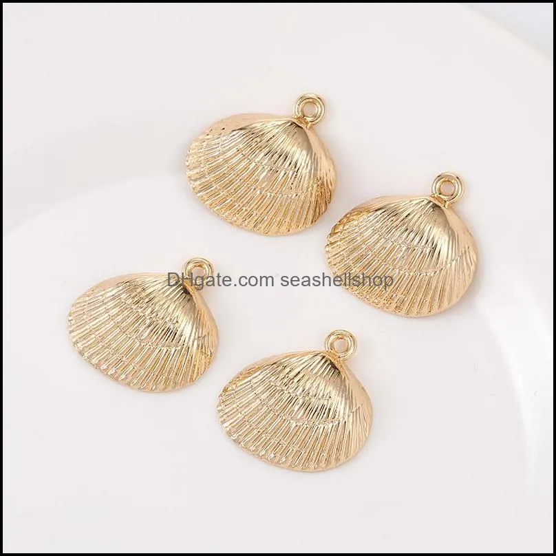 high quality gold shell pendent zinc alloy color preserving electroplating accessories charms necklace bracelet connectors jewelryz