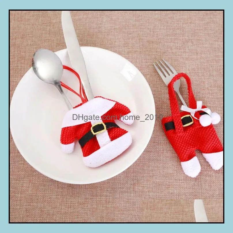 christmas tableware cover cartoon image cutlery set holders santa reindeer style home restaurant decoration lxl400