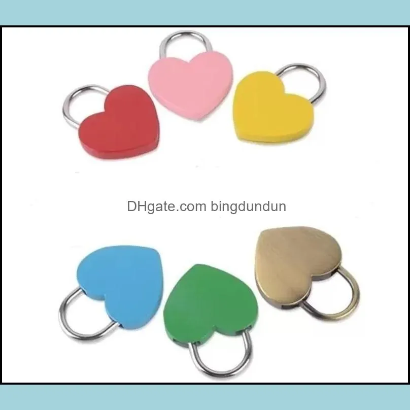 valentines day party gifts 7 colors heart shaped concentric lock metal mulitcolor key padlock gym package door locks supplies