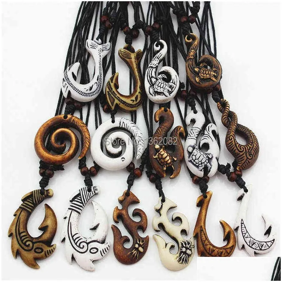 whole lot 15pcs mixed hawaiian jewelry imitation bone carved nz maori fish hook pendant necklace choker amulet gift mn542 h2204092188
