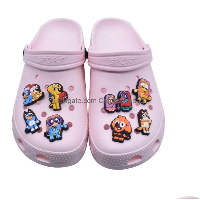 100pcs Cartoon Anime Boys Girls Shoes Accessories PVC Garden Shoe Decorations Fit Croc Jibz Charm Birthday Gift 100 Styles