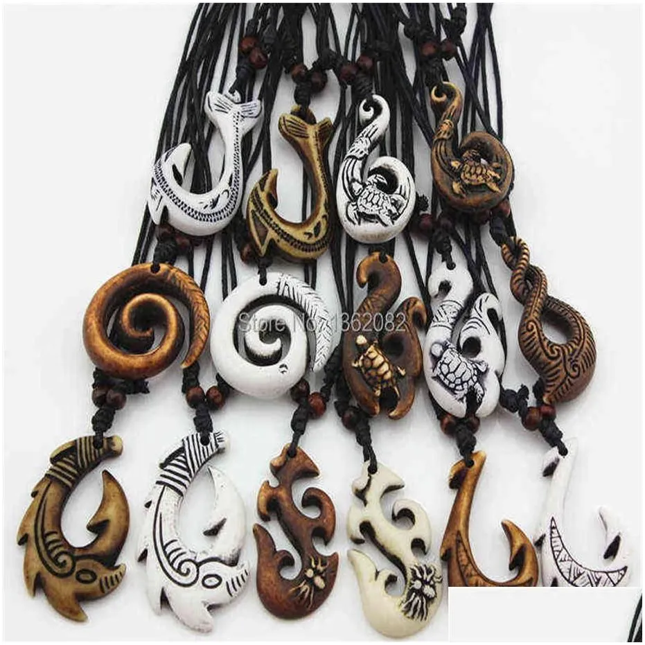 whole lot 15pcs mixed hawaiian jewelry imitation bone carved nz maori fish hook pendant necklace choker amulet gift mn542 h2204092188