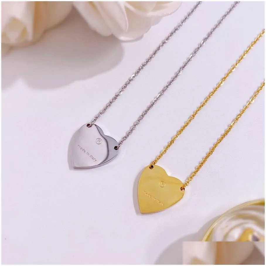 europe america fashion style lady 316l titanium steel engraved letter 18k plated gold necklaces with single heart pendant 3 color