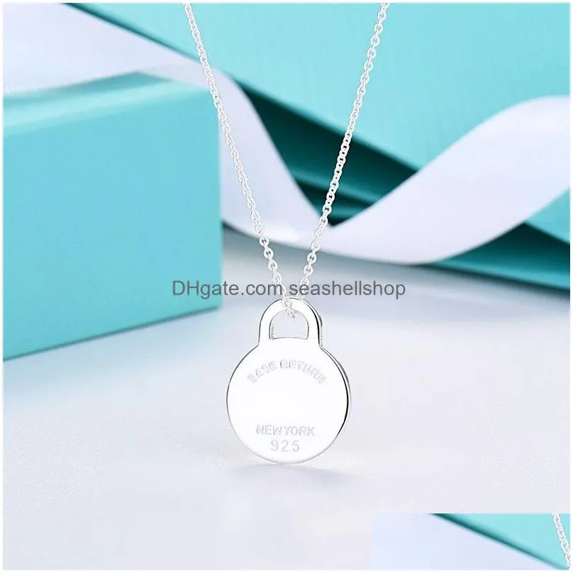 T Home round cake women`s printed alphabet pendant clavicle chain Fashion simple round stud necklace set