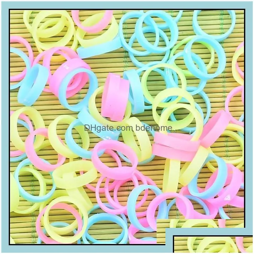 band rings luminous sile jewelry fluorescent random color 20mmx5mm cute glow in the dark finger ring bdehome drop delivery dhjo9