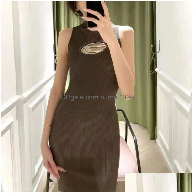 2023 women`s designer dress  sling skirt hollowed-out slim fit dresses kintted sleeveless party beach wear bodycon summer dress