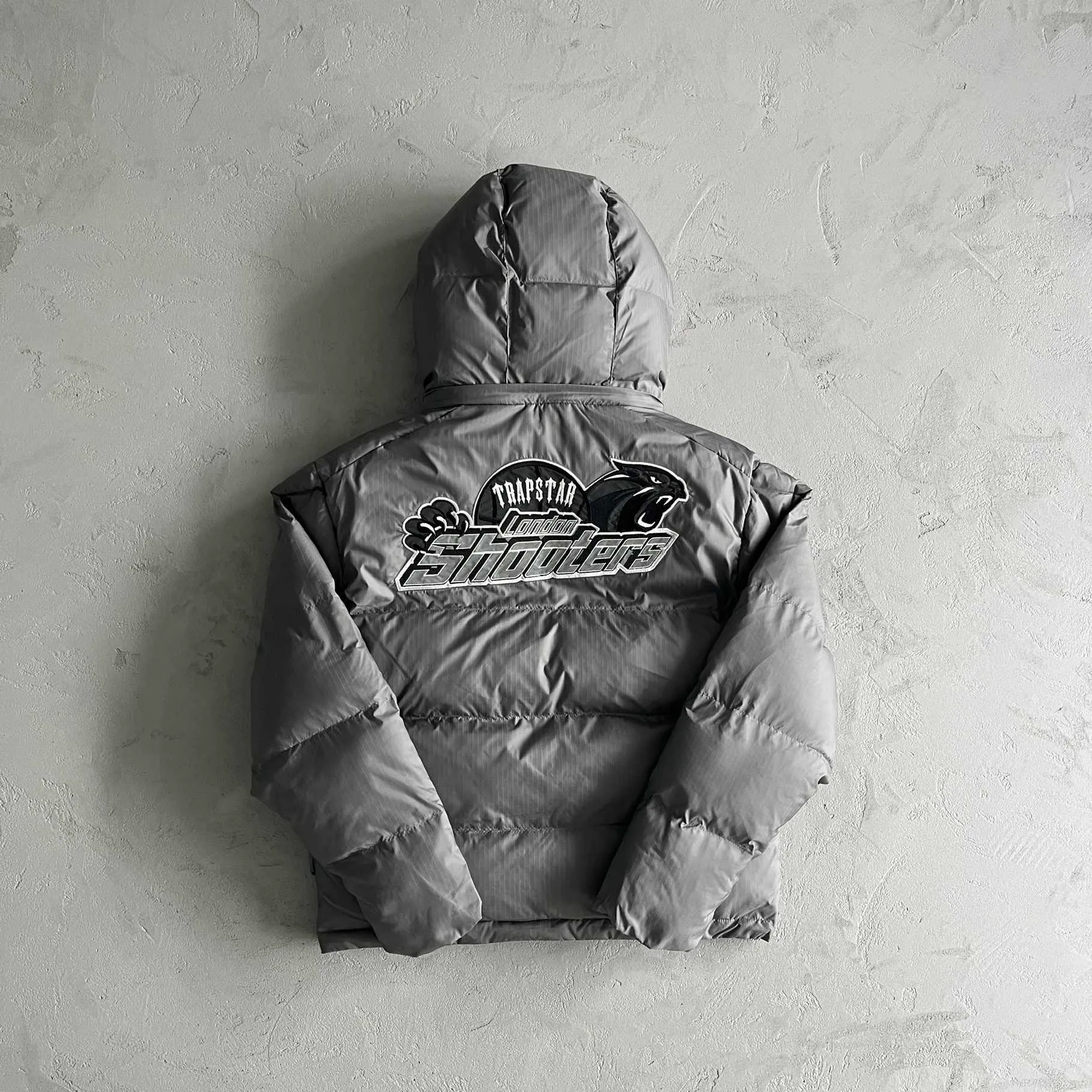 Designer Trapstar Jacket Down Jacket Men`s Hooded Shooter Embroidered Tiger Head for Warm Winter Street Uk