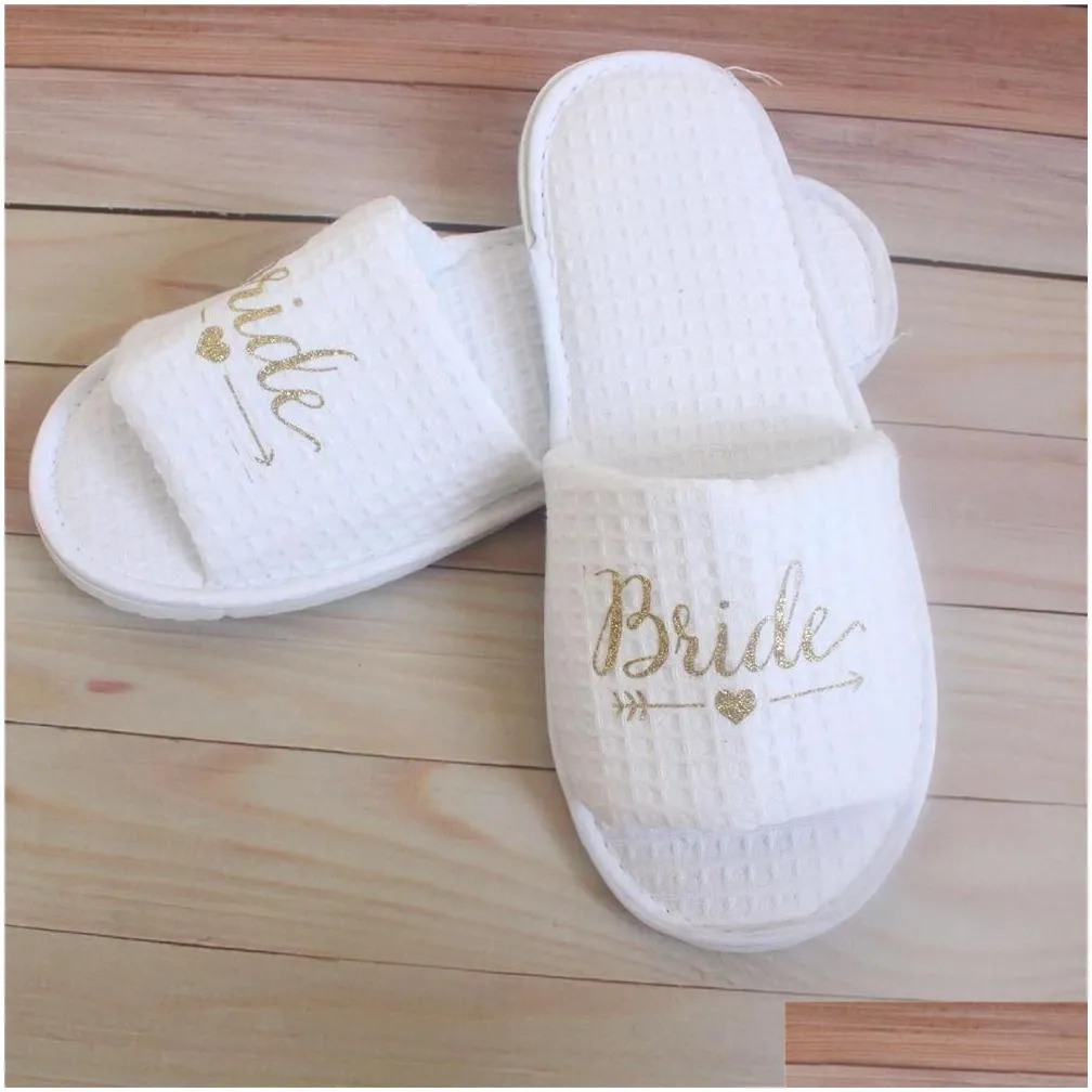 Wedding Party Gifts Personalized Brides Bridesmaid slippers Wedding Bridal Shower Gift Maid Honor Bachelorette favors Decoration