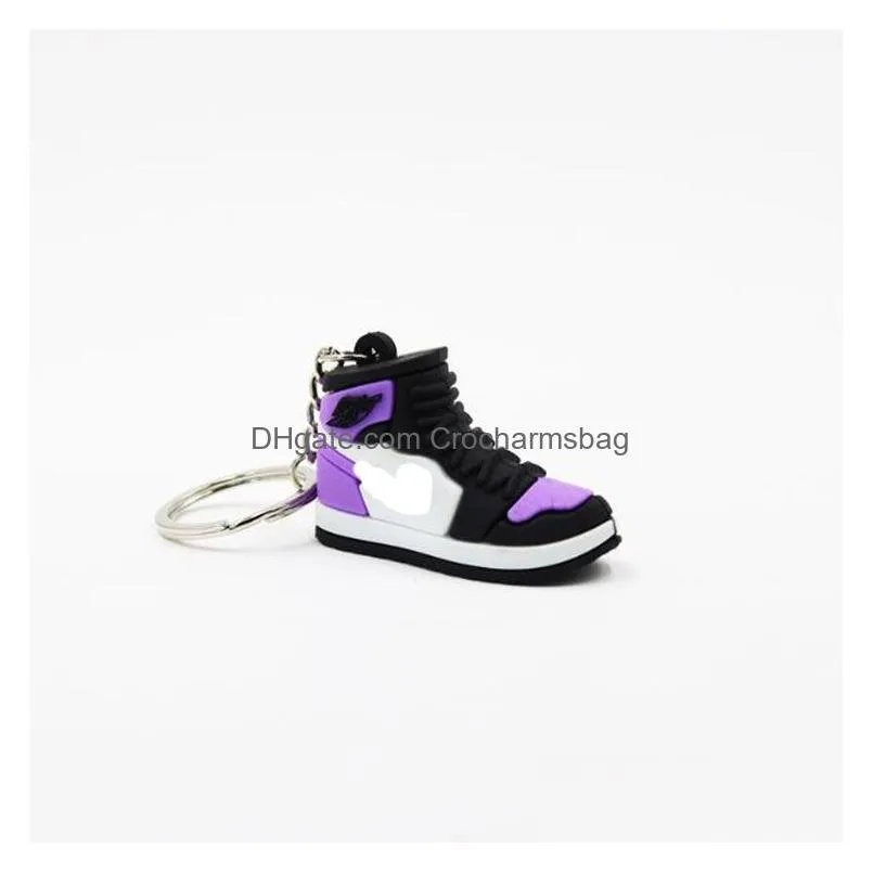 Creative 3D Mini Basketball Shoes Stereoscopic Model Keychains Sneakers Enthusiast Souvenirs Keyring Car Backpack Pendant Gift