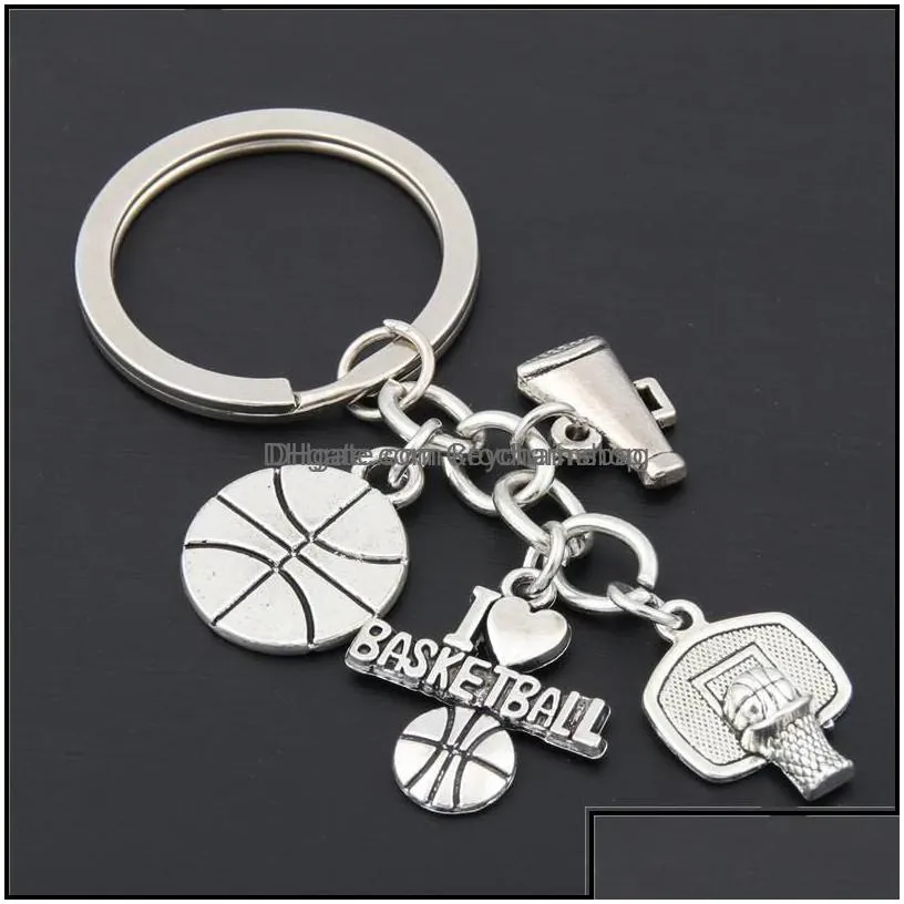 Keychains Fashion Accessories I Love Football/Basketball/Baseball With Soccer Shoes For Car Purse Bag  Gift Clover Charms Keyrings