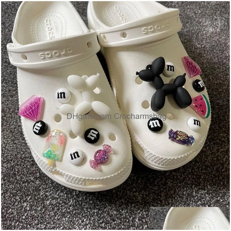 Cute Croc Charms Brand Designer Shoes JIBZ Bling Accessories Fashion bubble dog Buckle Shoe Decorations 220720