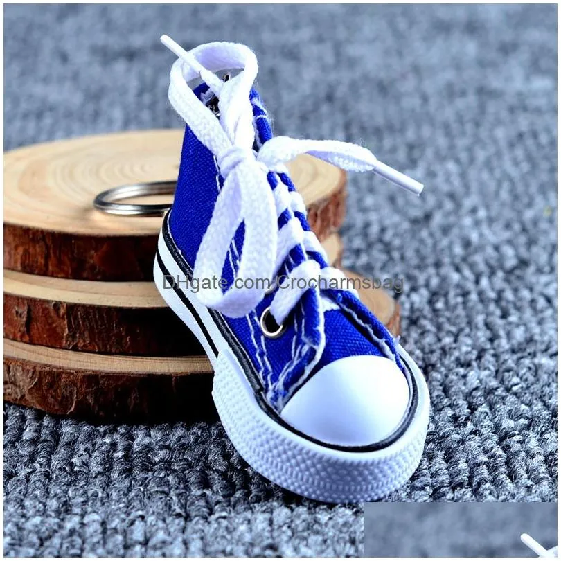 new trendy wholesale 3D sneaker keychain colorful simulation canvas shoes key ring dolls accessories hot sale