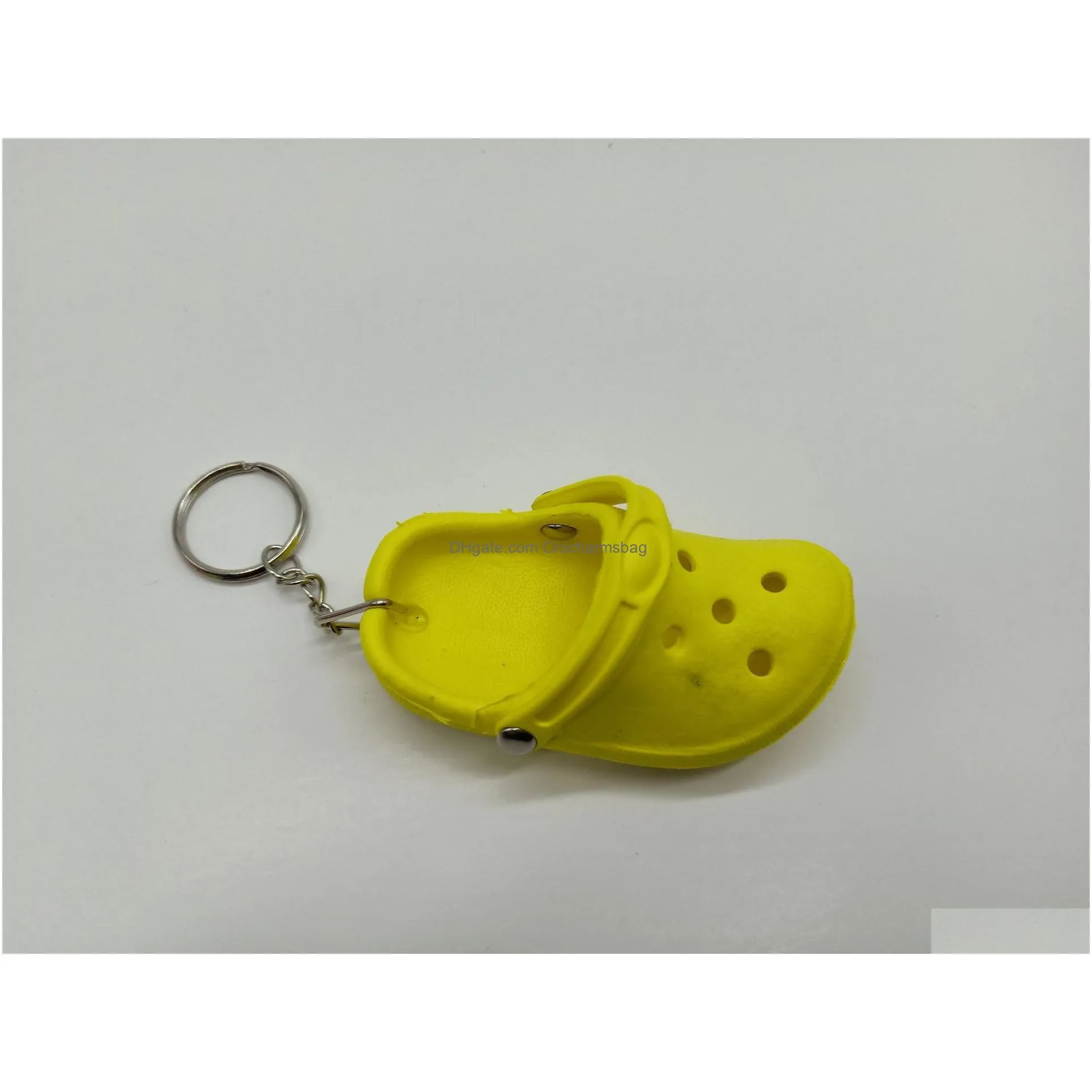 8 Colors Slipper Shoes Keychain Accessories Minin Hole Shoes Keychains Fashion Backpack Jewelry Pendent Gift