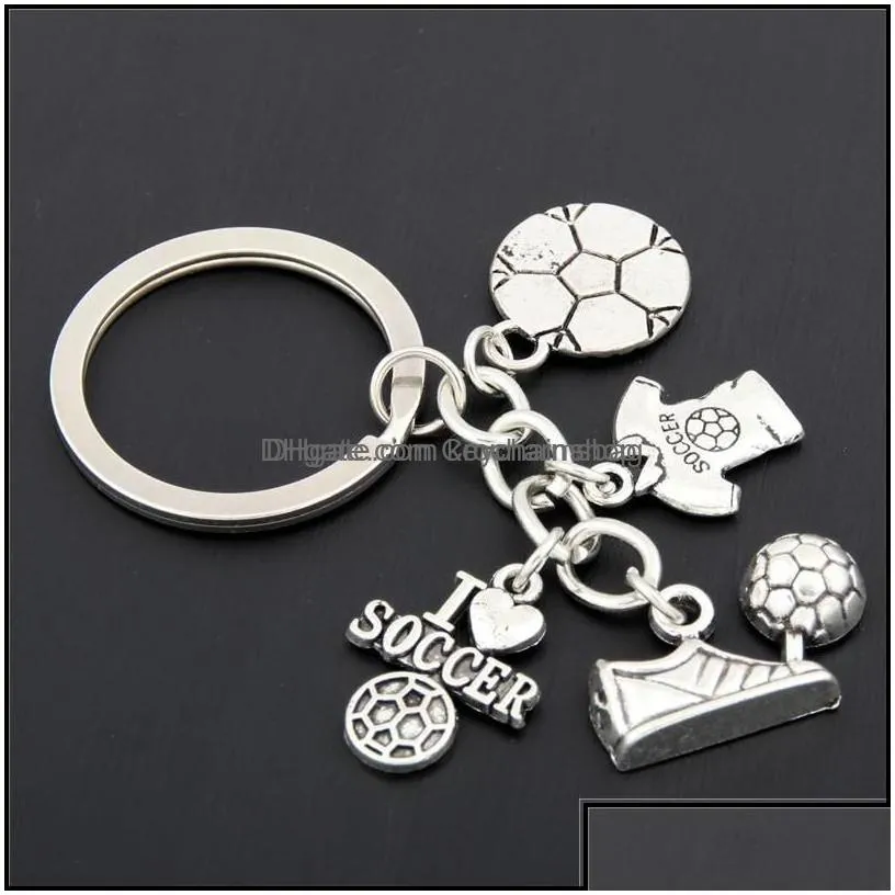 Keychains Fashion Accessories I Love Football/Basketball/Baseball With Soccer Shoes For Car Purse Bag  Gift Clover Charms Keyrings