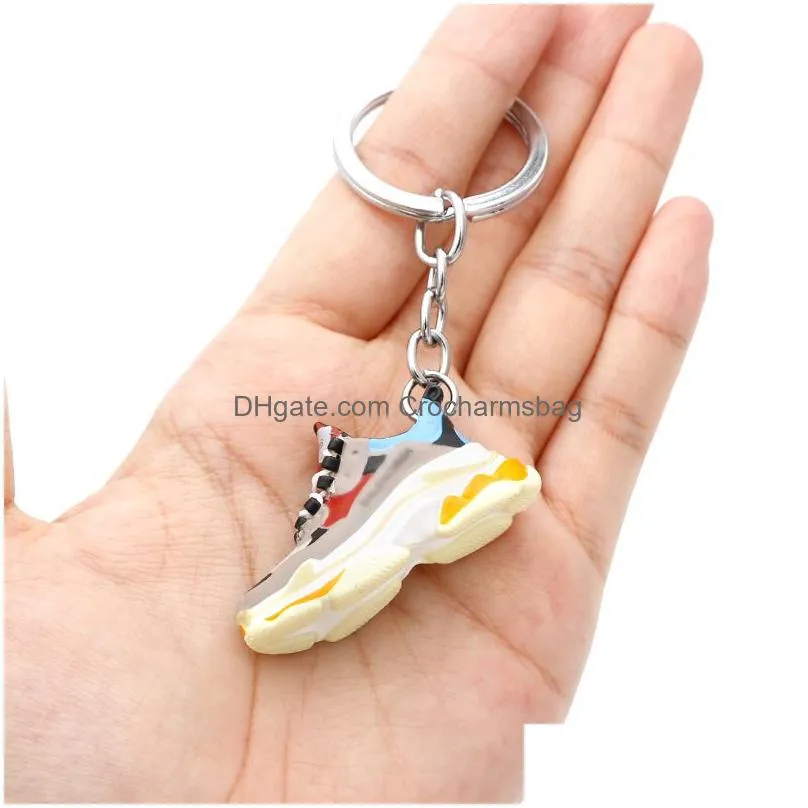 Keychains Lanyards Emation 3D Mini Basketball Shoes Three Nsional Model Keychain Sneakers Couple Souvenir Mobile Phone Key Pendant D