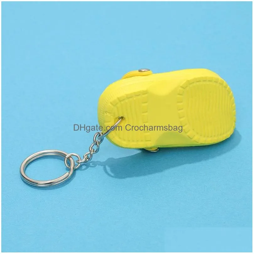 100pcs Mix 3D Mini 7.5cm EVA Beach Hole Little Croc Shoe Keychain Bag Accessories Keyring Car Handbag Key Chain Charms Keychains