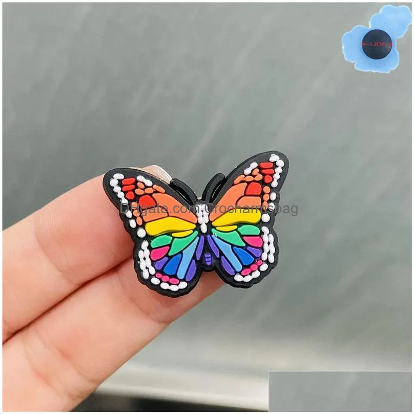 50PCS Wholesale PVC Mix Butterfly Garden Shoes Accessories Shoe Decorations Fit Croc Jibz Charm Kids Birthday Presents 220706