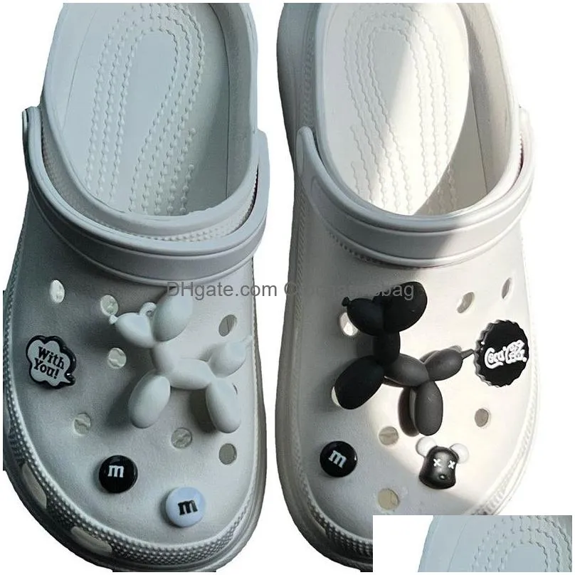 Cute Croc Charms Brand Designer Shoes JIBZ Bling Accessories Fashion bubble dog Buckle Shoe Decorations 220720