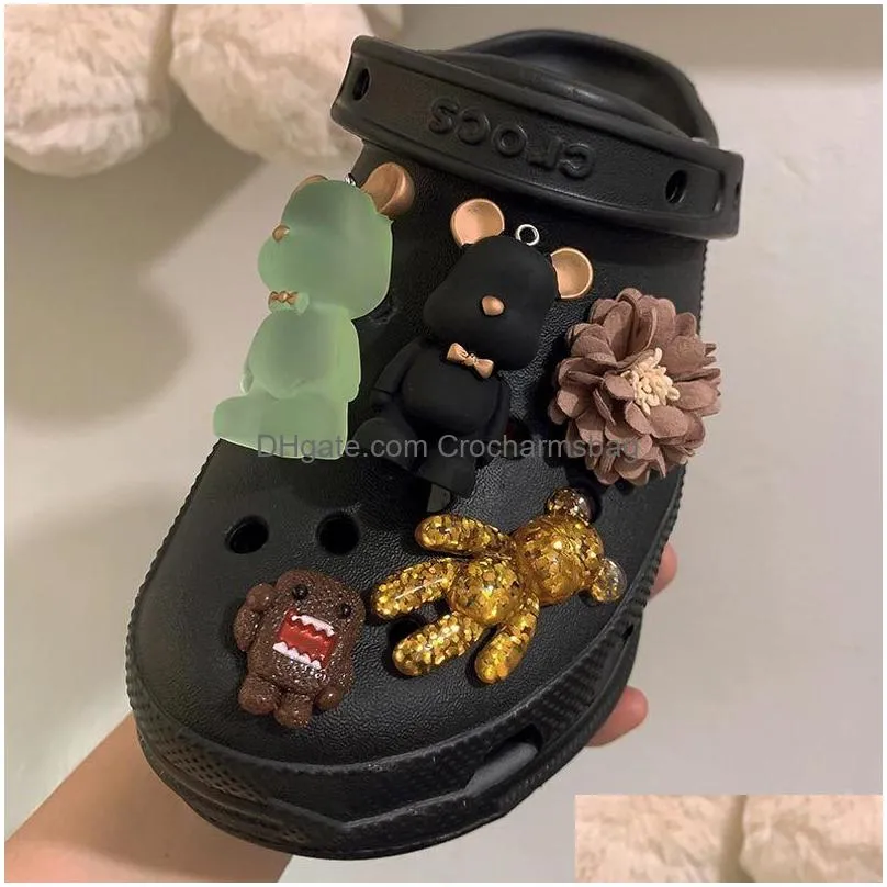 Vintage Bears Croc Charms Designer DIY Bling Metal Doll Shoes Buckle Decaration for JIBS Clogs Kids Women Girls Gifts 220720