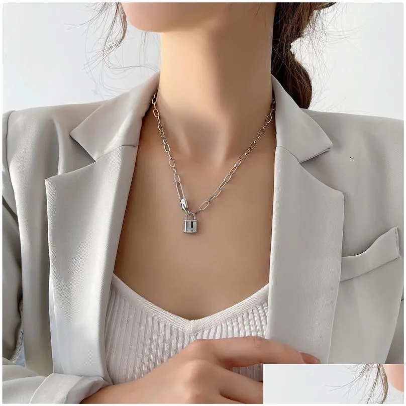 european and american fashion necklaces for women street retro hip hop high sense locket pendant necklace gold cold wind clavicle