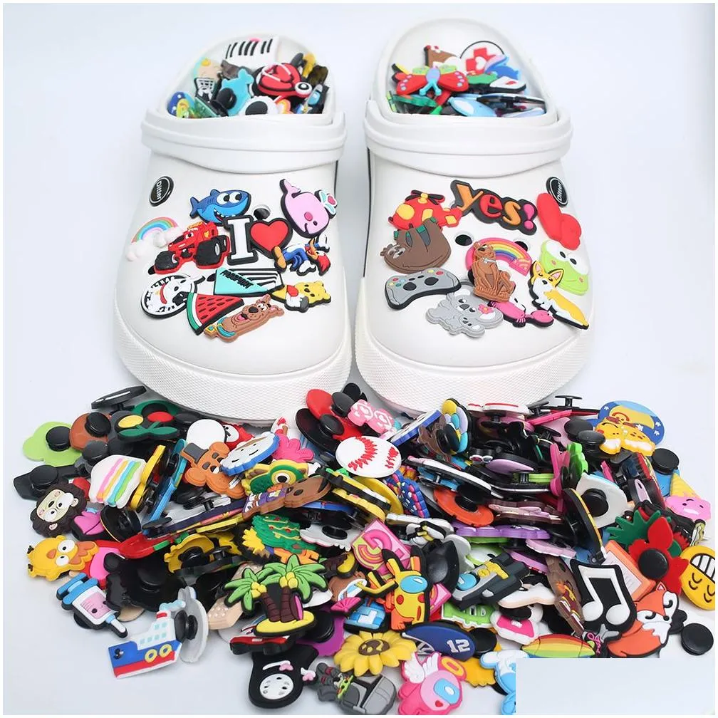 wholesale 30-50-100Pcs Mixed Cartoon Random Different Shoes Charms Fit clog Shoes/Wristbands Children Party Birthday Gift