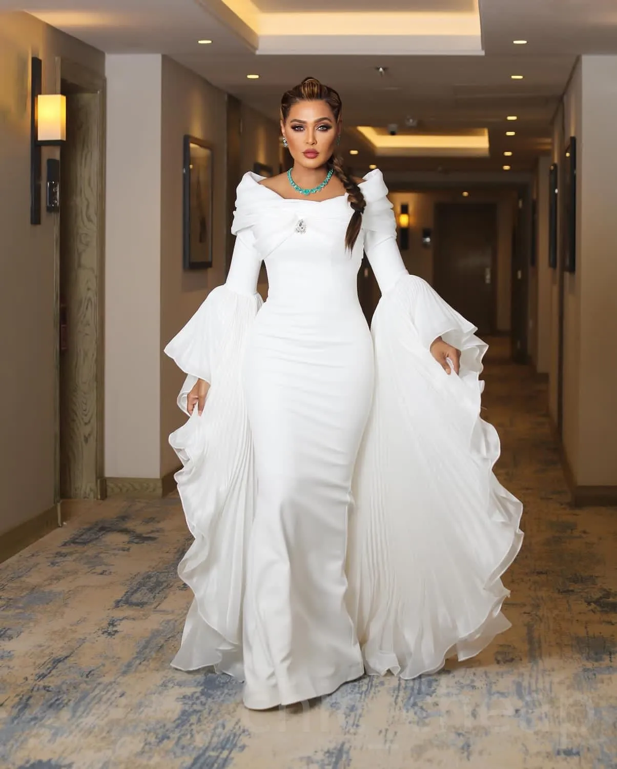 2023 August Aso Ebi White Mermaid Prom Dress Satin Crystals Evening Formal Party Second Reception Birthday Engagement Gowns Dresses Robe De Soiree ZJ789