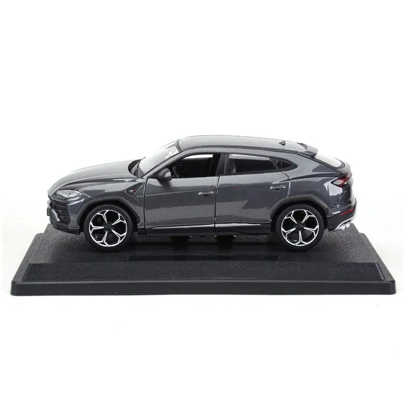 maisto 124 urus suv car static die cast vehicles collectible model car toys lj200930