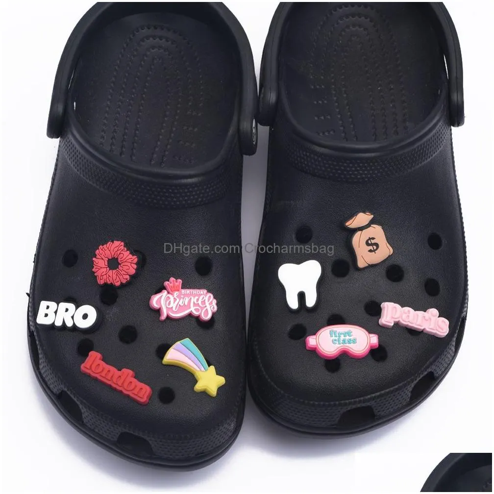 Cartoon style PVC shoes designer buttons Sandals Charms for microphone and headsetcroc shoe charm