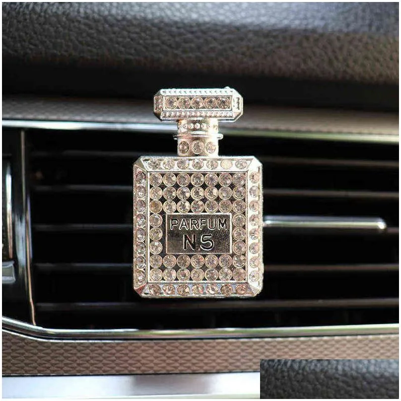 decorations diamond perfume bottle decor for vent clip air freshener in auto interior decoration aroma diffuser car accessories 0919