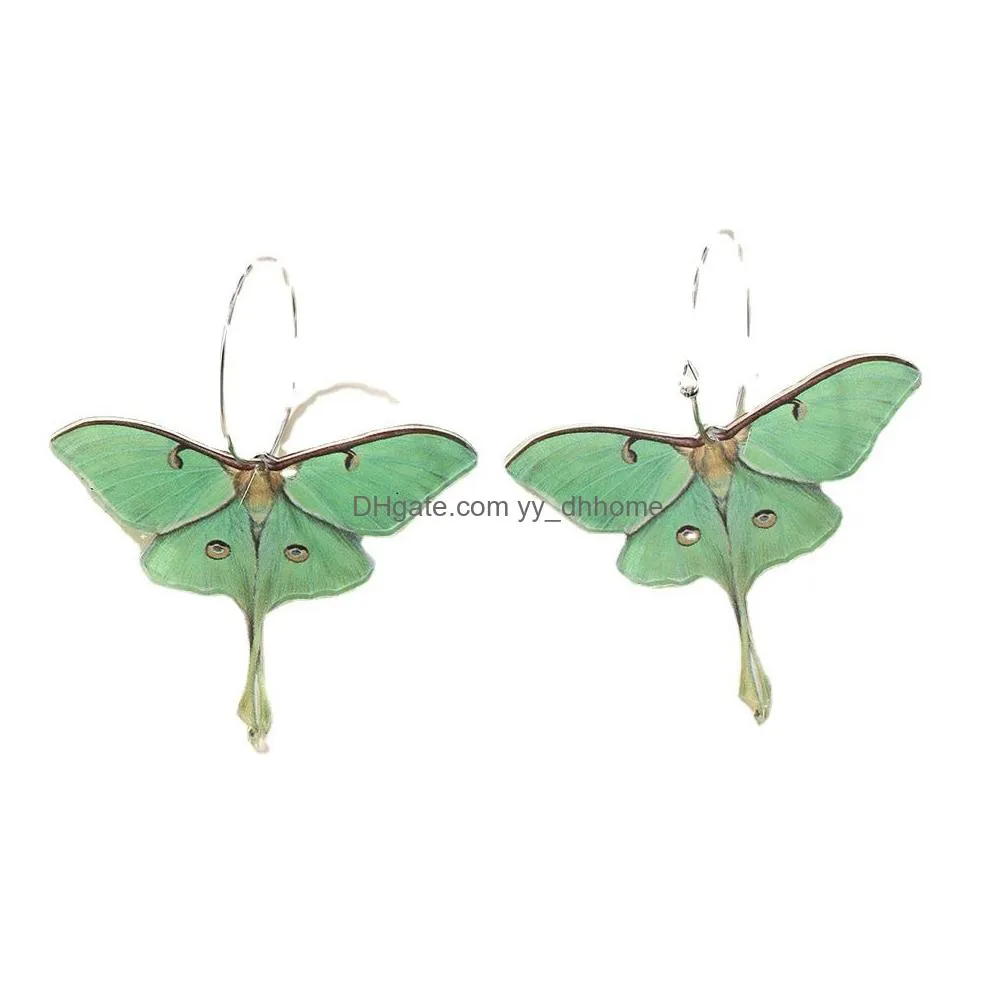 fashion green butterfly acrylic dangle earrings women girl vintage moth earrings funny lifelike animal jewelry creative gift