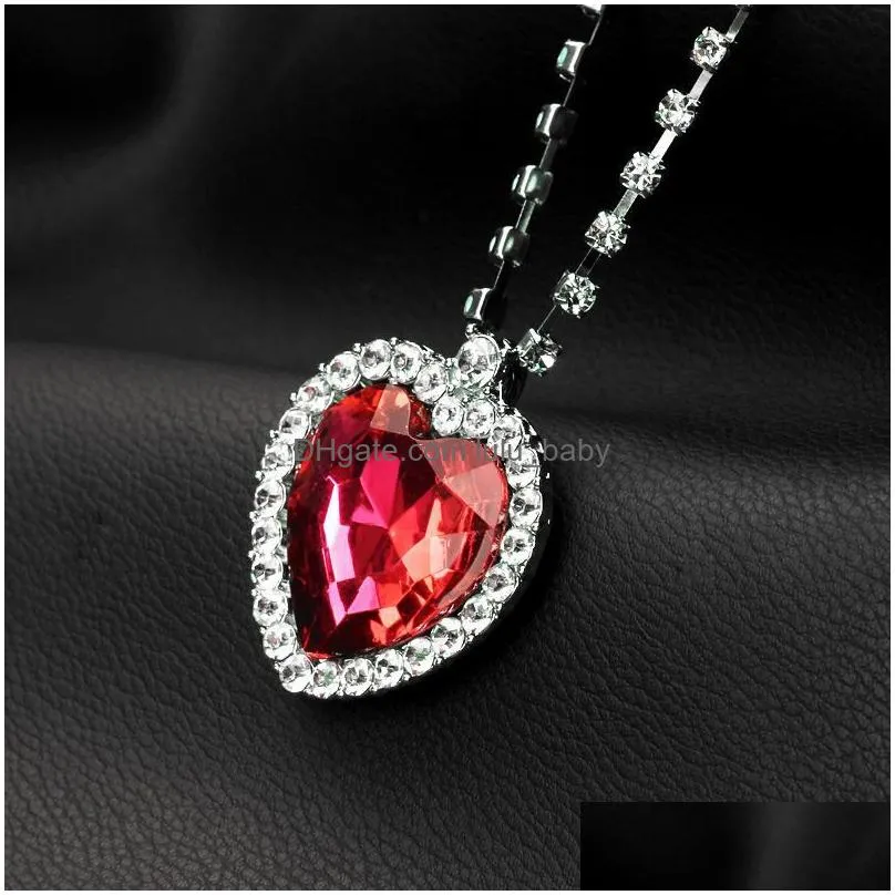  selling titanic necklace the heart of the ocean diamond necklace crystal chain luxurious heart pendant necklaces for women