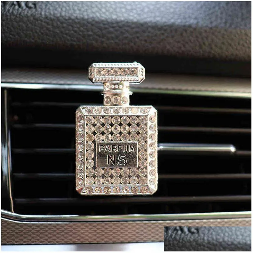 decorations diamond perfume bottle decor for vent clip air freshener in auto interior decoration aroma diffuser car accessories 0919