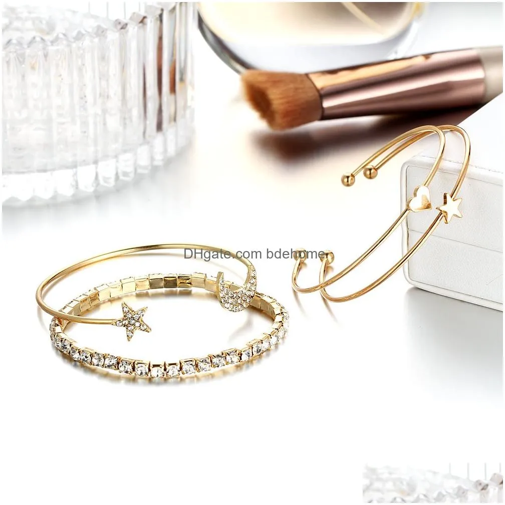 4PC/Set Womens Fashion Gold Bangle Open Cuff Bracelets Jewelry Moon Stars Cuff Bracelets Bangles Simple Gifts