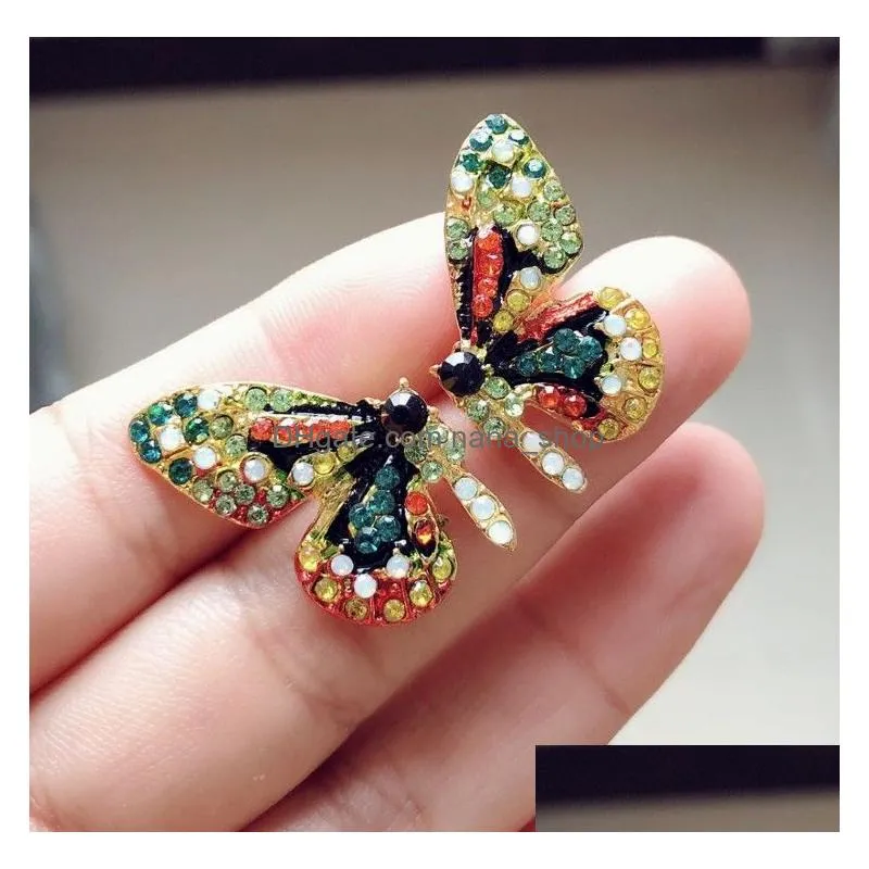New Fashion Butterfly Wings Stud Earrings Female Rhinestone Wild Personality Metal Earrings Sweet Romantic Jewelry