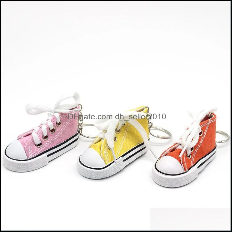 new trendy wholesale 3D sneaker keychain colorful simulation canvas shoes key ring dolls accessories
