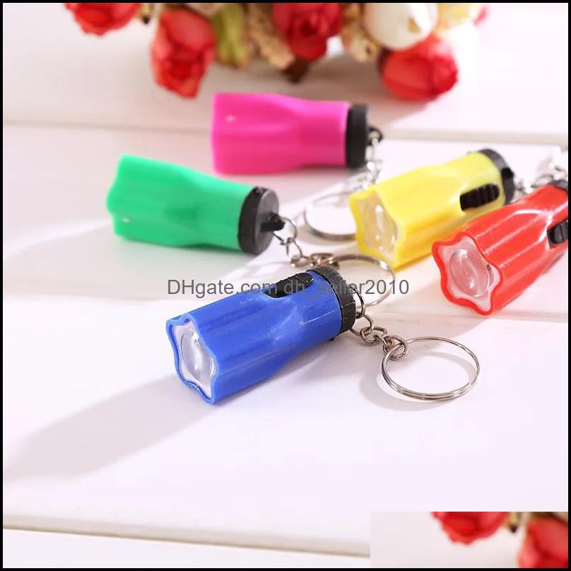 Flower Shape Portable Cute Bright LED Flashlight Key Chain Mini KeyChain Torch Flashlights Plum keyRing for Hiking56 Q2