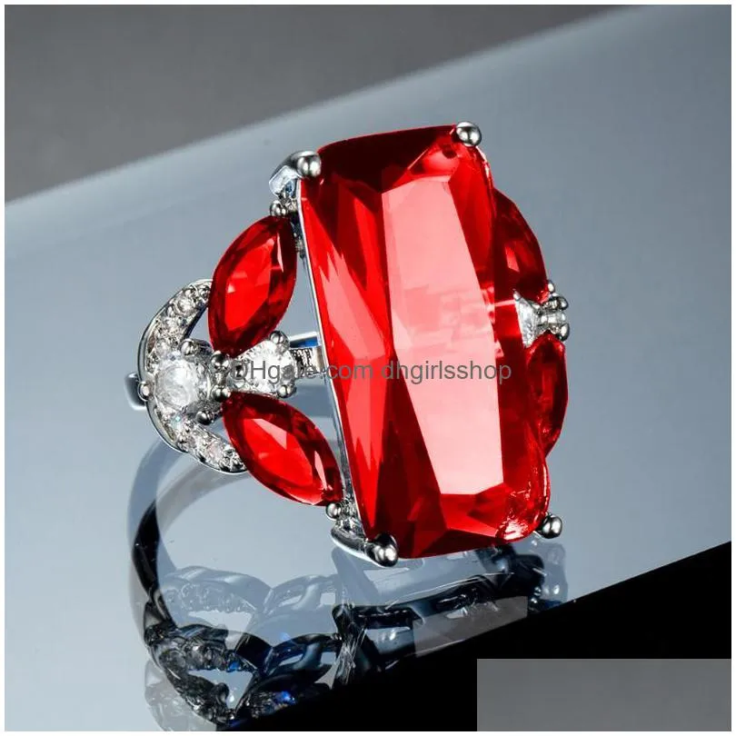 wedding rings 2023 fashion luxury ruby crystal ring grand personality female party jewelry shiny horse eye headwear