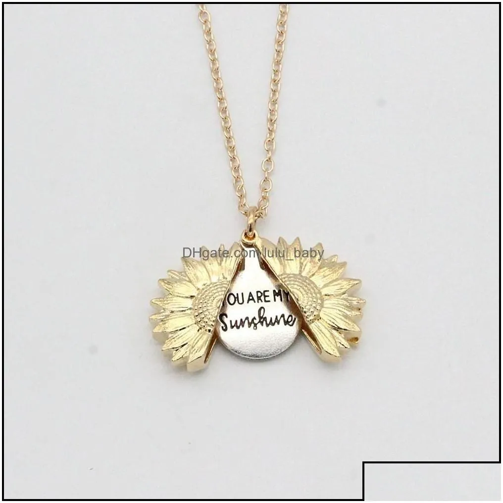 Pendant Necklaces Fahion Sunflower Necklace Valentine Gift Gold Locket Can Open Pendant You Are My Sunshine Engraved Clavicle Chain F