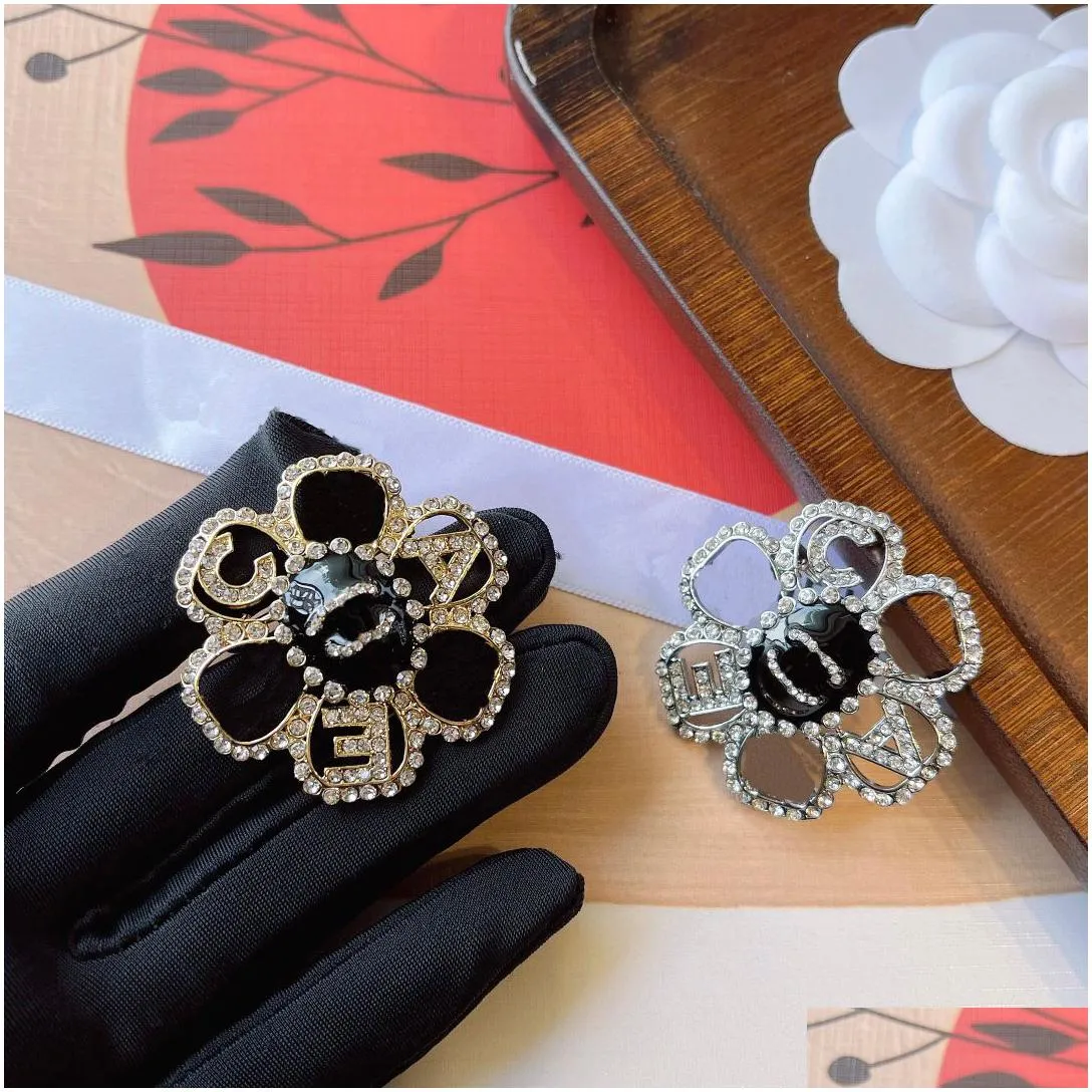 women flower stamp brooch couple gift jewelry pin gemstone brooches desinger vintage 18k gold plated broochs lovers wedding party dress accessories gift with