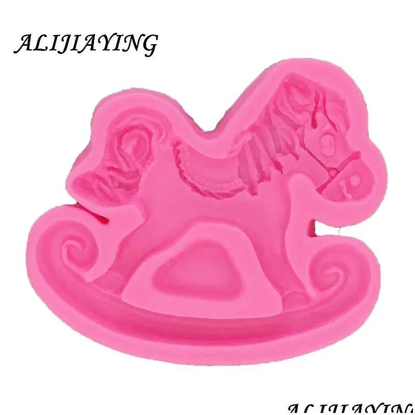 Cake Tools 1Pcs 3D Trojan Horse Shape Silicone Fondant Molds Baby Birthday Decorating Gumpaste Chocolate Moulds D0731