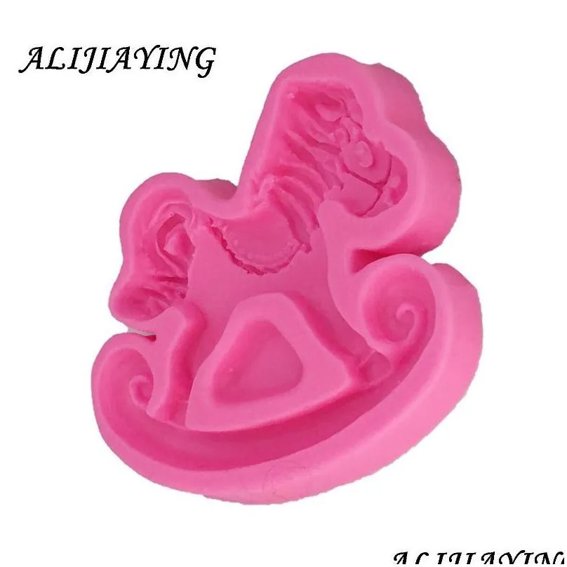 Cake Tools 1Pcs 3D Trojan Horse Shape Silicone Fondant Molds Baby Birthday Decorating Gumpaste Chocolate Moulds D0731