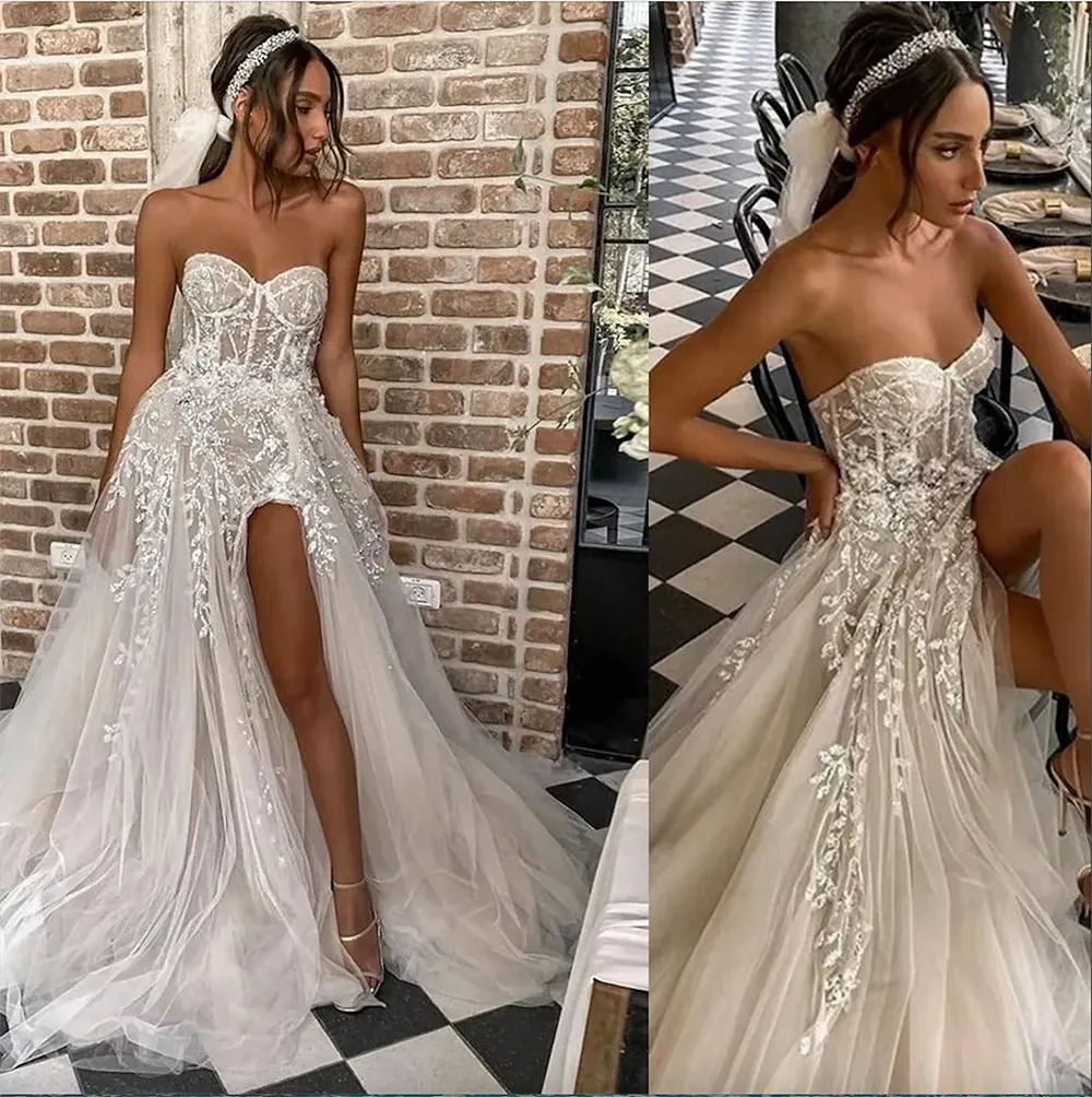 2023 Sexy Beach Boho A Line Wedding Dresses Marriage Bridal Gowns For Bride Elegant Lace Beads Strapless Illusion Sheer Sleeveless High Side Split Princess Plus Size