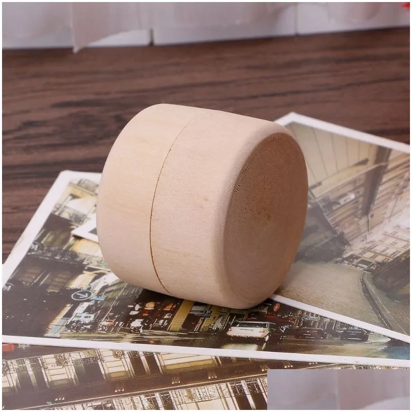 Small Round Wooden Storage Box Ring Box Vintage decorative Natural Craft Jewelry box Case Wedding Accessories LX0288