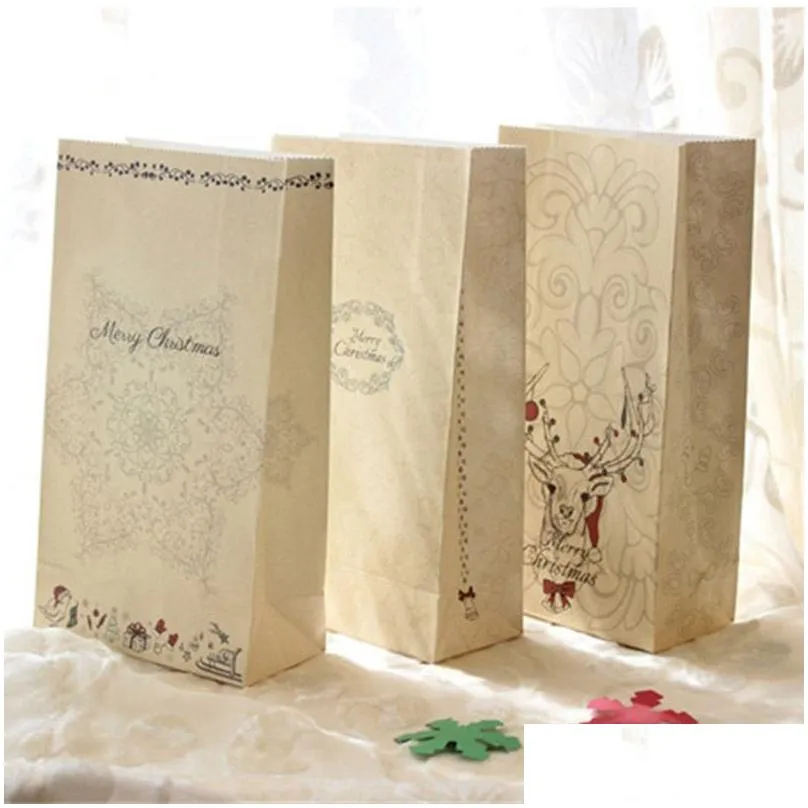 Merry Christmas Gift Bags Kraft Paper Wedding Candy Treat Bag For Party Favor Kawaii Bread  Food Packaging Bags LZ0649